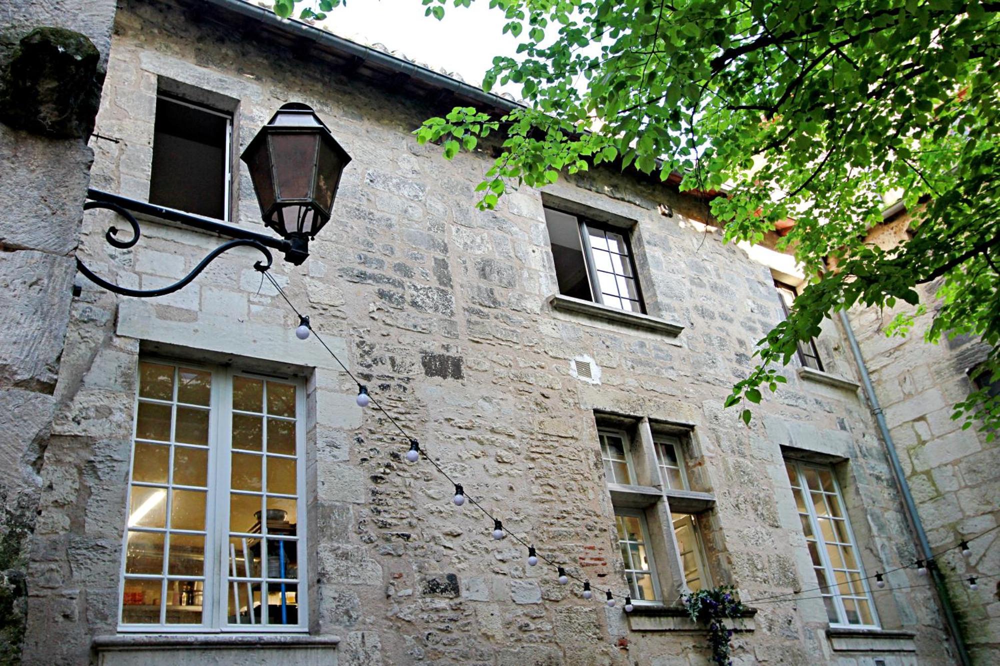 Périgueux Appartement Le Clarte מראה חיצוני תמונה